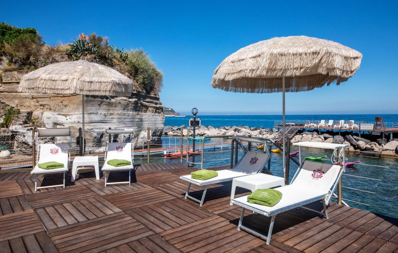 Hotel La Madonnina Casamicciola Terme Dış mekan fotoğraf