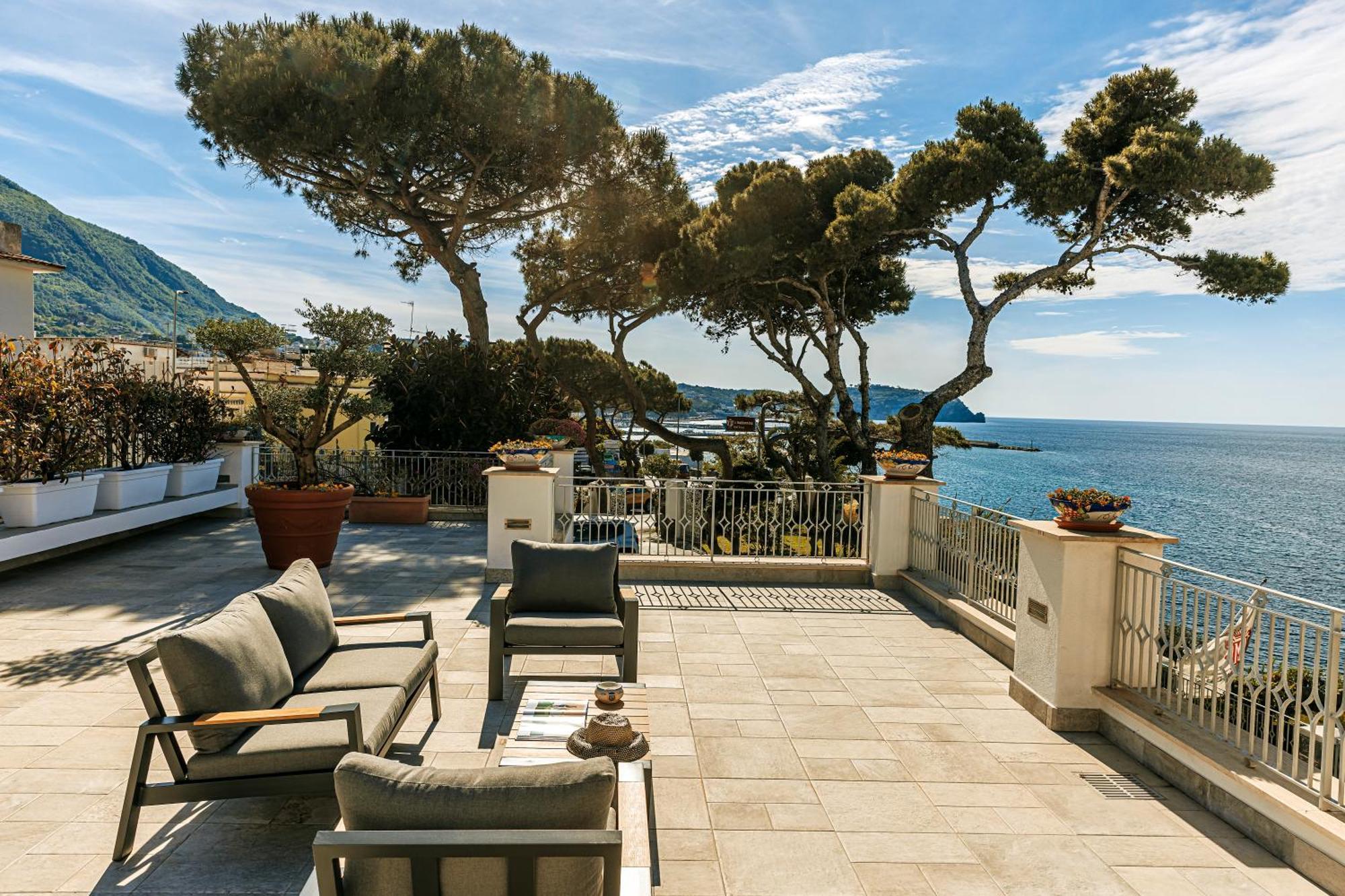 Hotel La Madonnina Casamicciola Terme Dış mekan fotoğraf