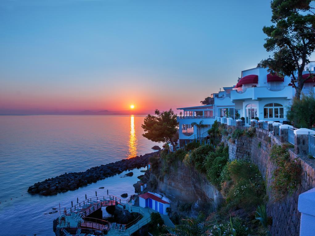 Hotel La Madonnina Casamicciola Terme Dış mekan fotoğraf